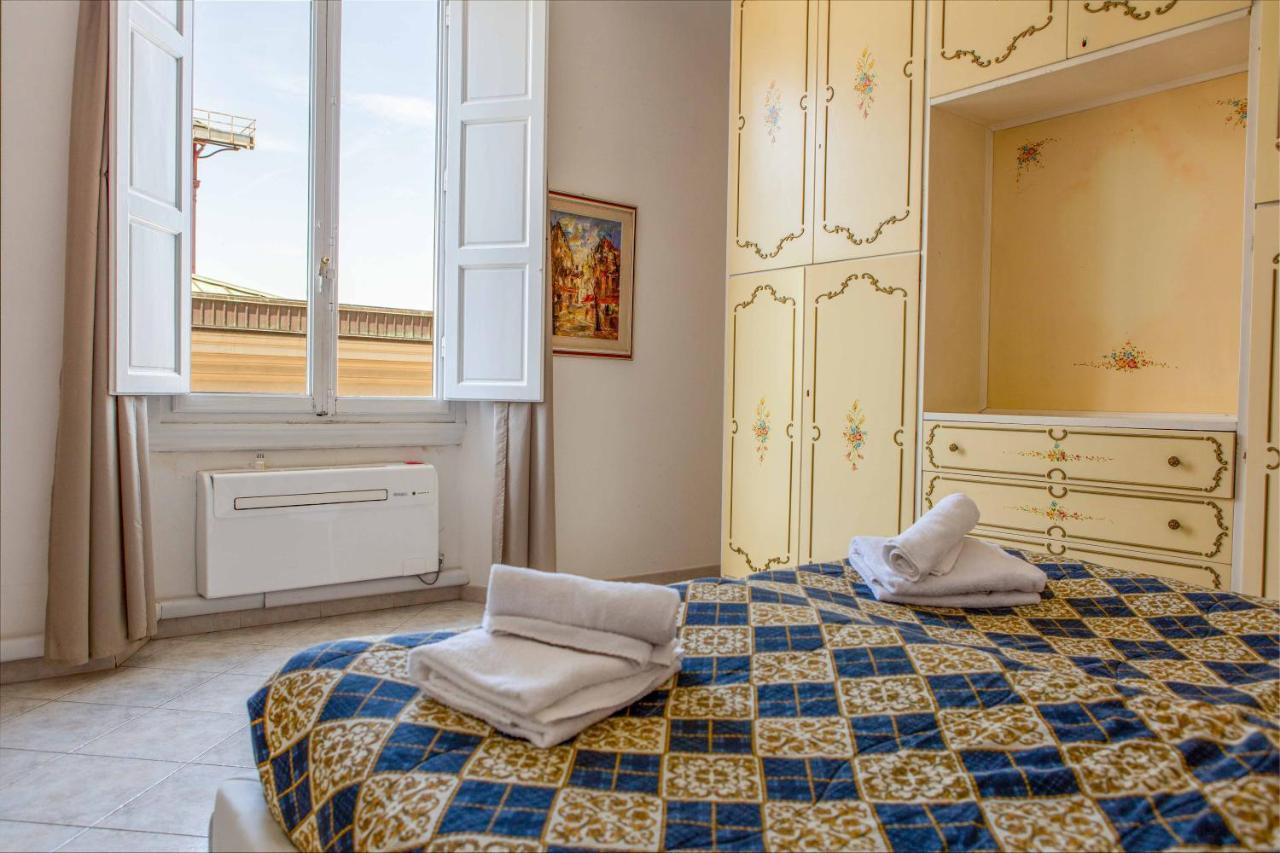 San Lorenzo Market - 2 Bedroom Apartment فلورنس المظهر الخارجي الصورة